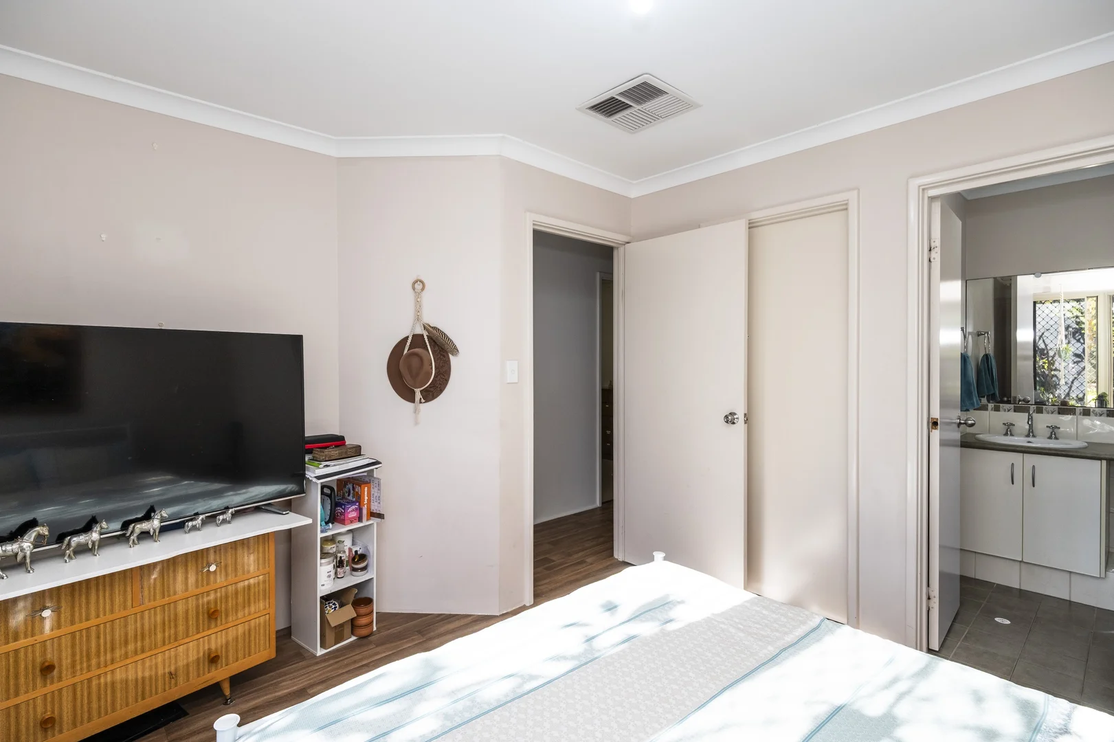 Additional image 13 of 121 Dalyellup Boulevard, Dalyellup WA 6230