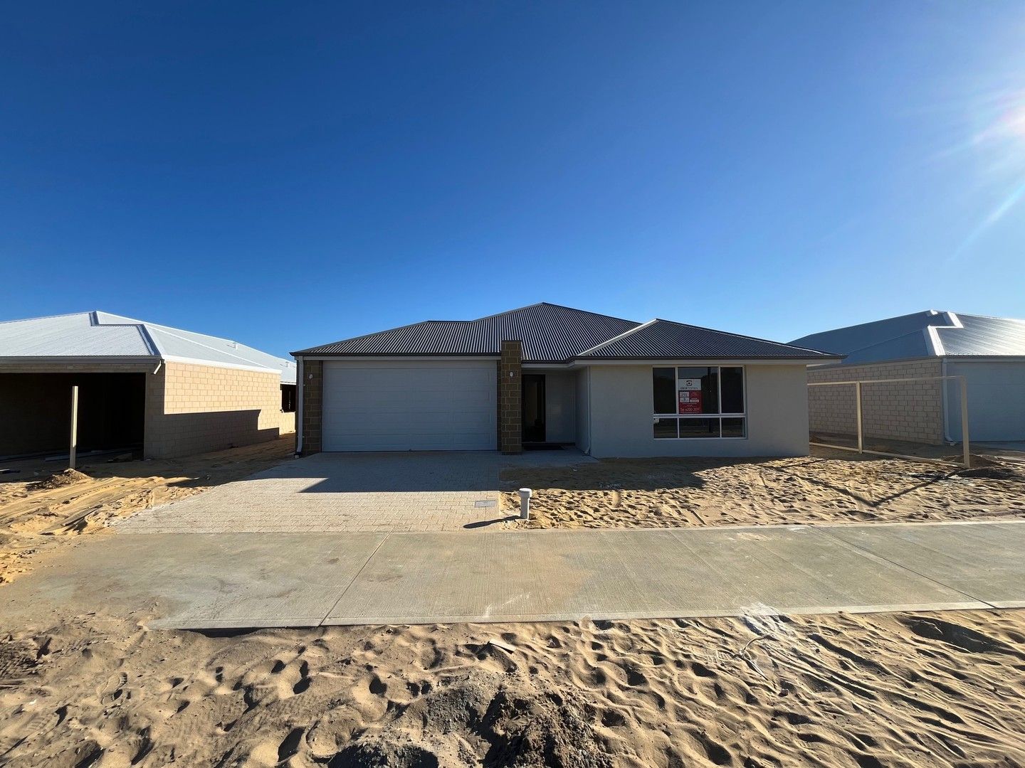 4 bedrooms House in 12 Karnak Parkway DAWESVILLE WA, 6211