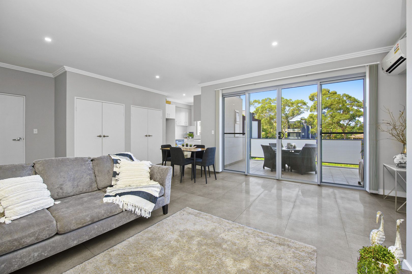 11/4-6 Burbang Crescent, Rydalmere NSW 2116, Image 1