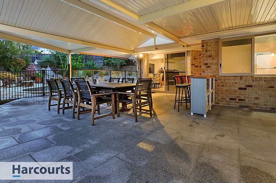 6 Joan Court, Arana Hills QLD 4054, Image 2