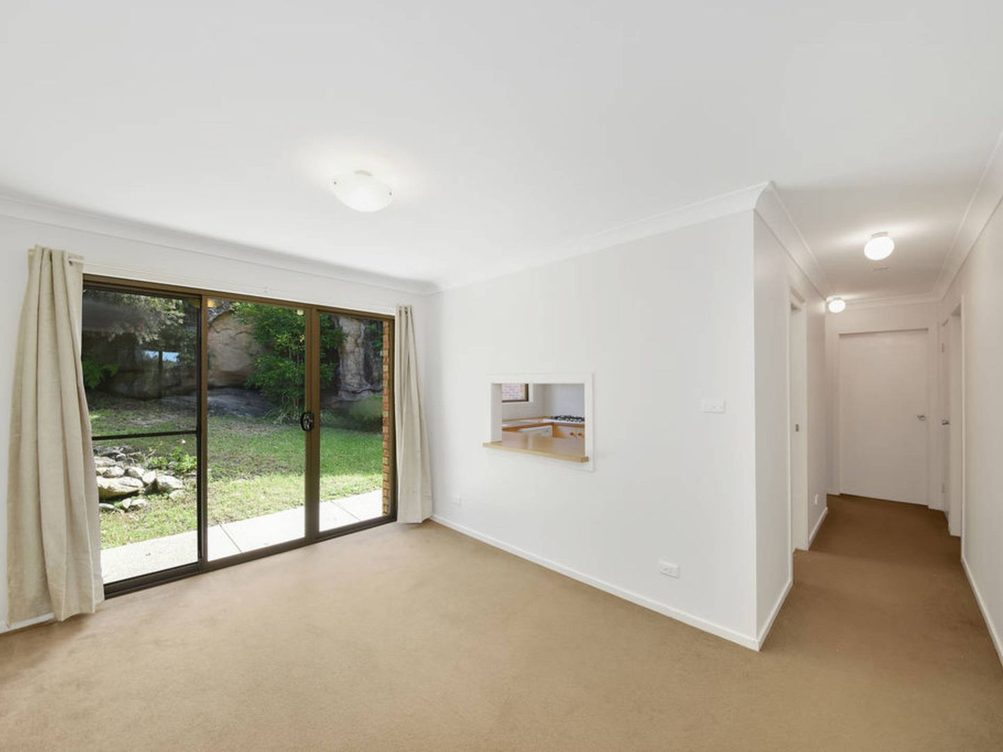 2/65 King Road, Hornsby NSW 2077, Image 2
