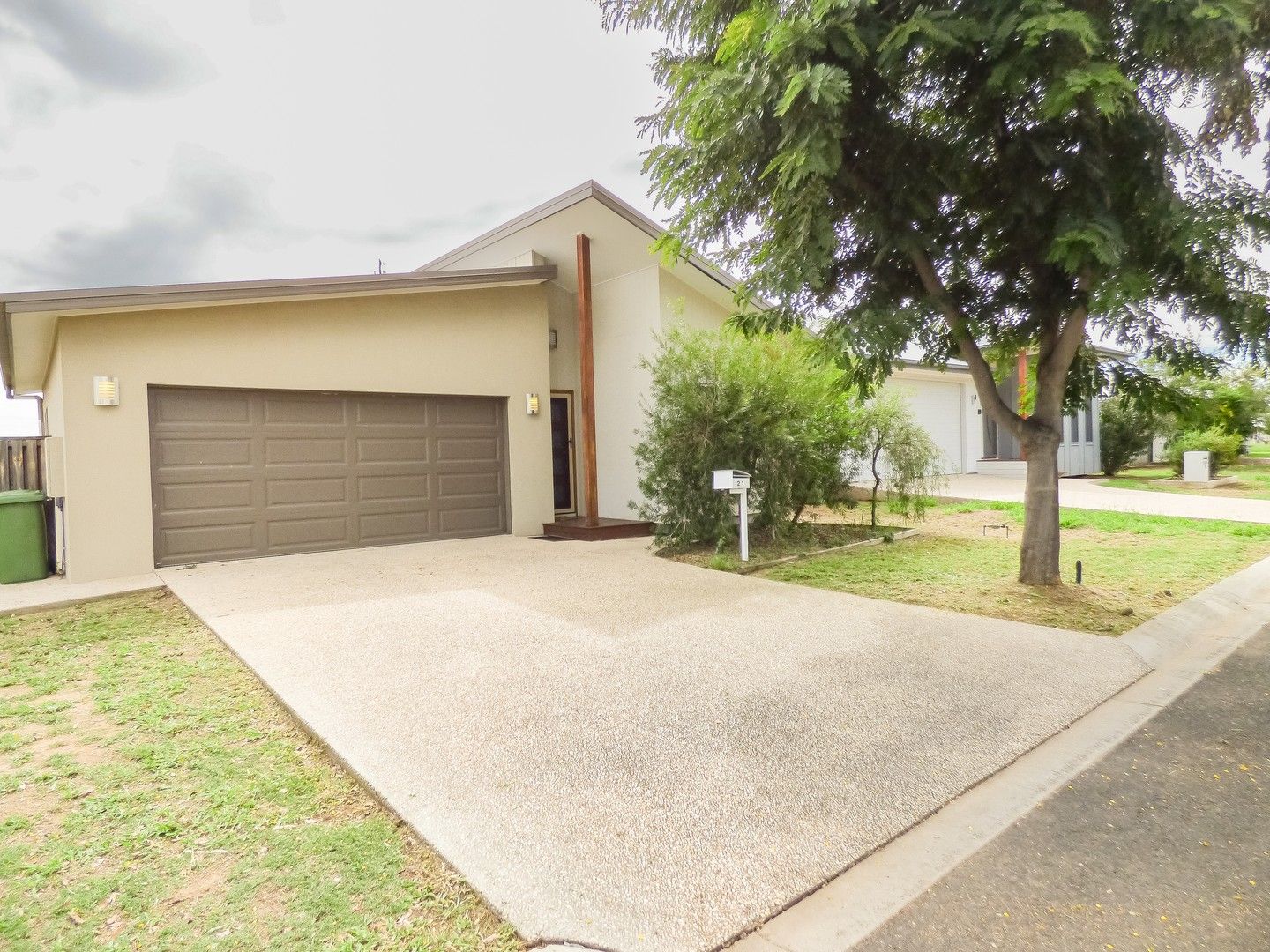 21 Lomandra Avenue, Roma QLD 4455, Image 0