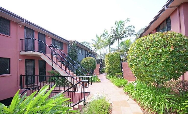3 bedrooms Apartment / Unit / Flat in 7-11 Brown Street LABRADOR QLD, 4215