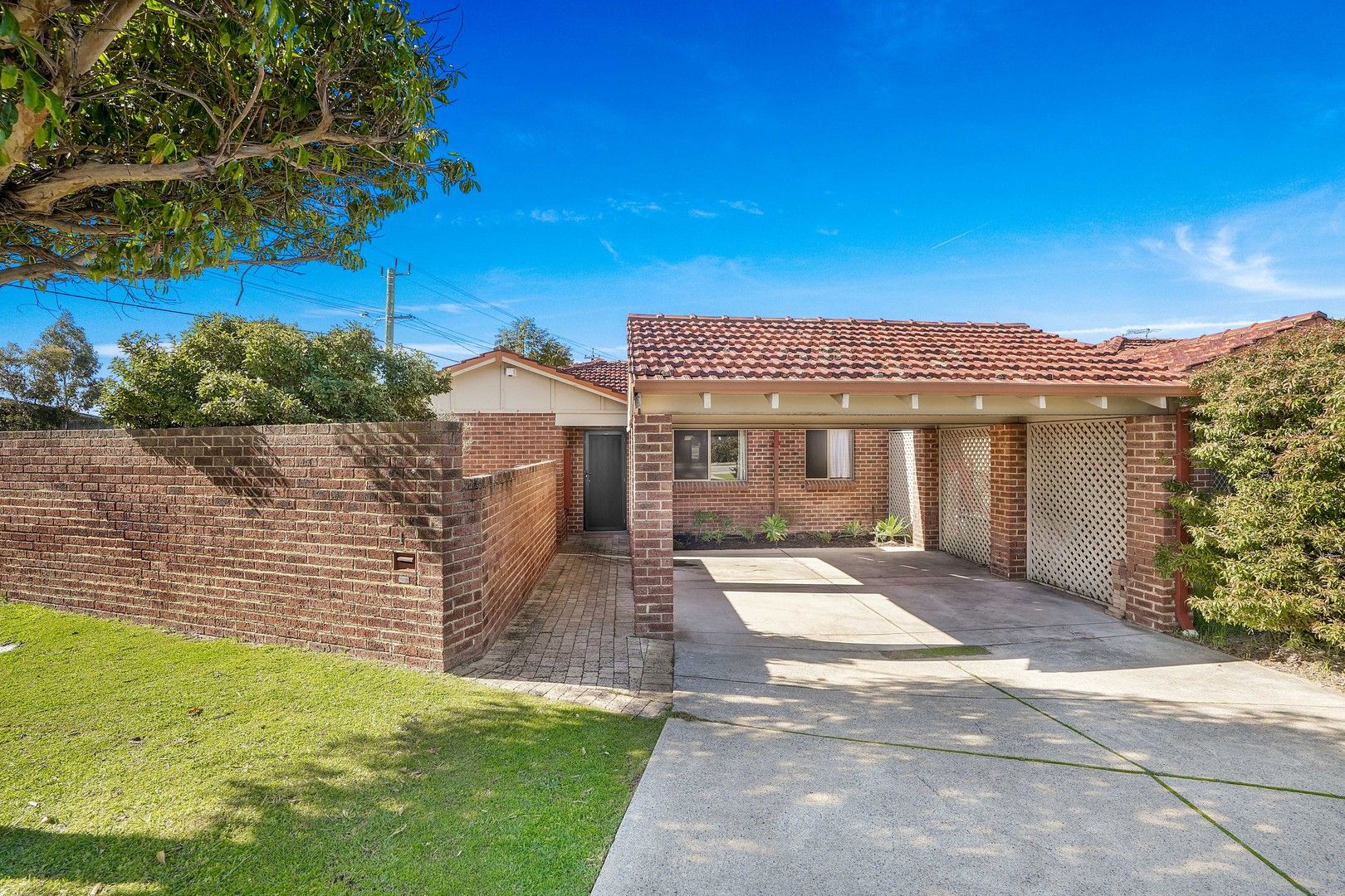 3 bedrooms House in 1/16 Bedale Street DIANELLA WA, 6059