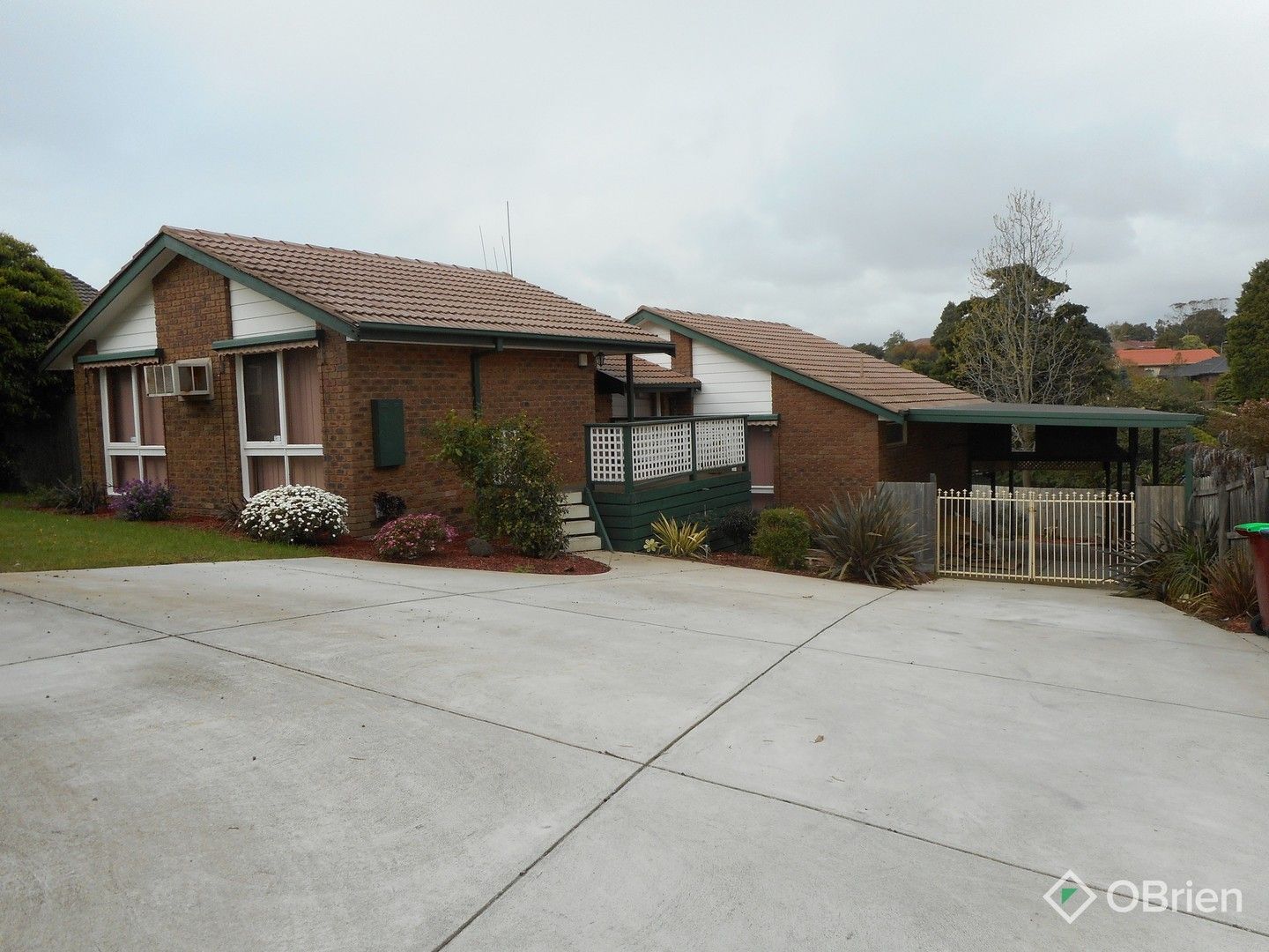 38 Kinkead Crescent, Endeavour Hills VIC 3802 House For Rent Domain