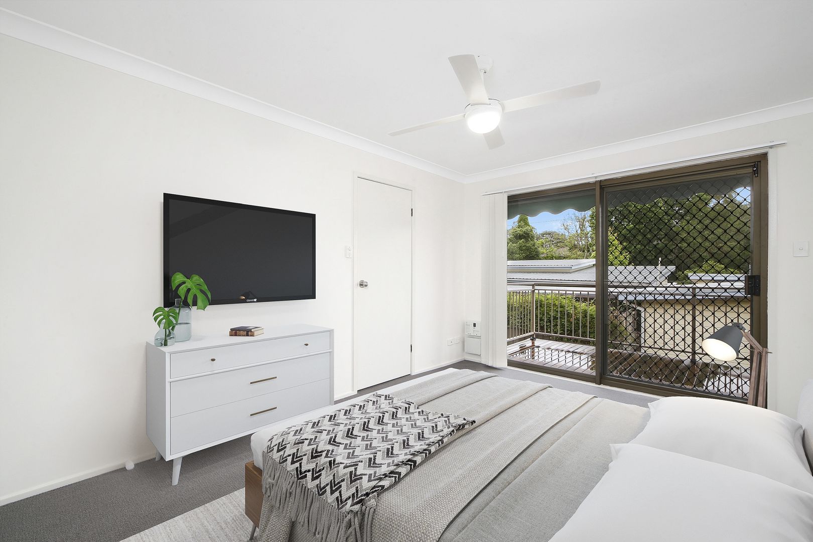 2/13 Beane Street West, Gosford NSW 2250, Image 2