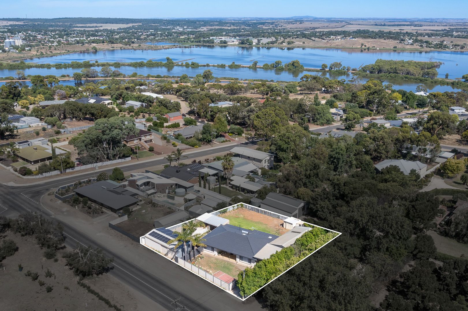 32 Lookout Drive, Murray Bridge Eas Property History & Address