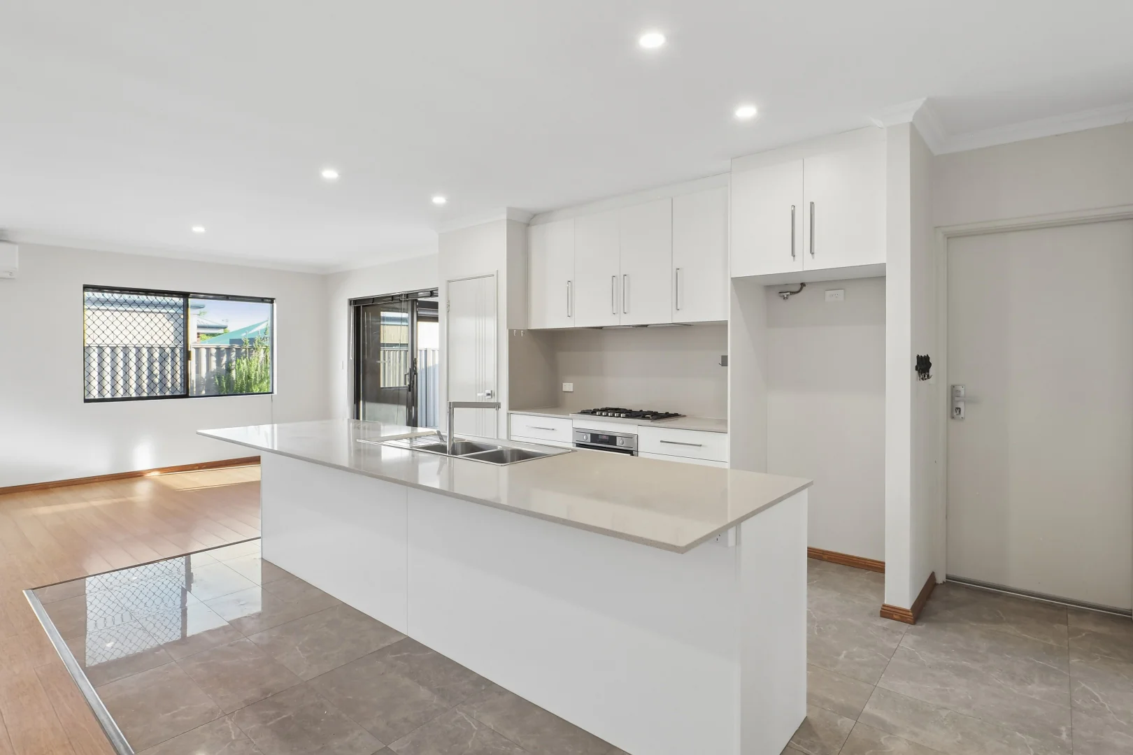 Additional image 14 of 574A Morley Dr, Morley WA 6062