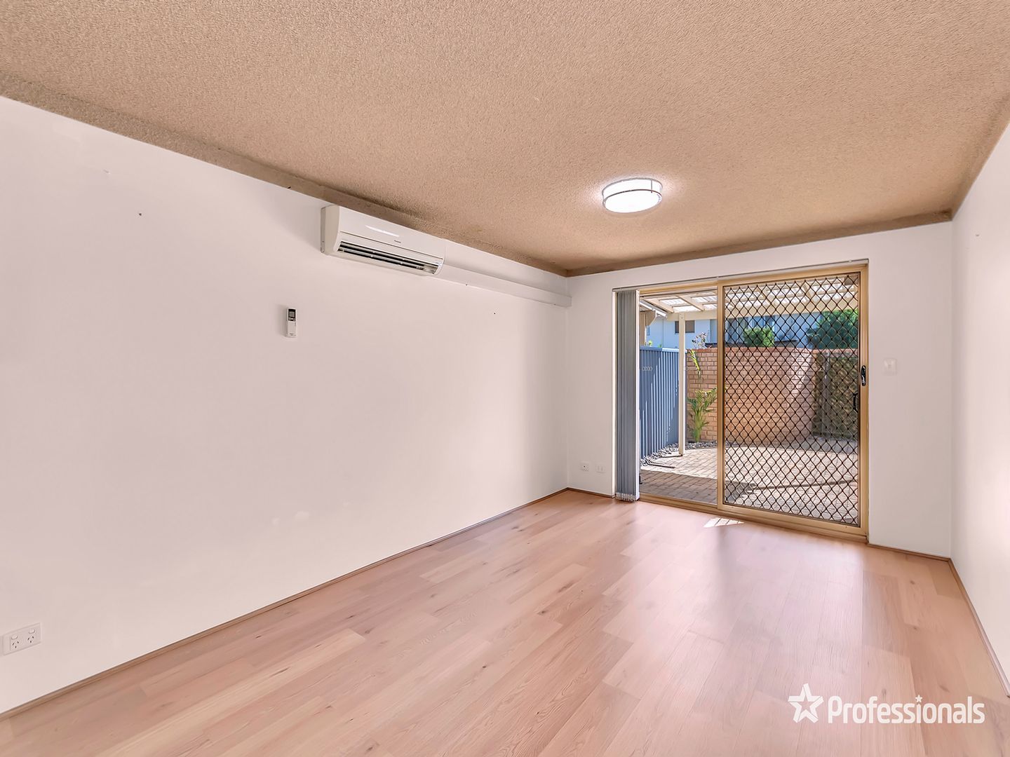 4/2 Mitchell Street, Bentley WA 6102, Image 1