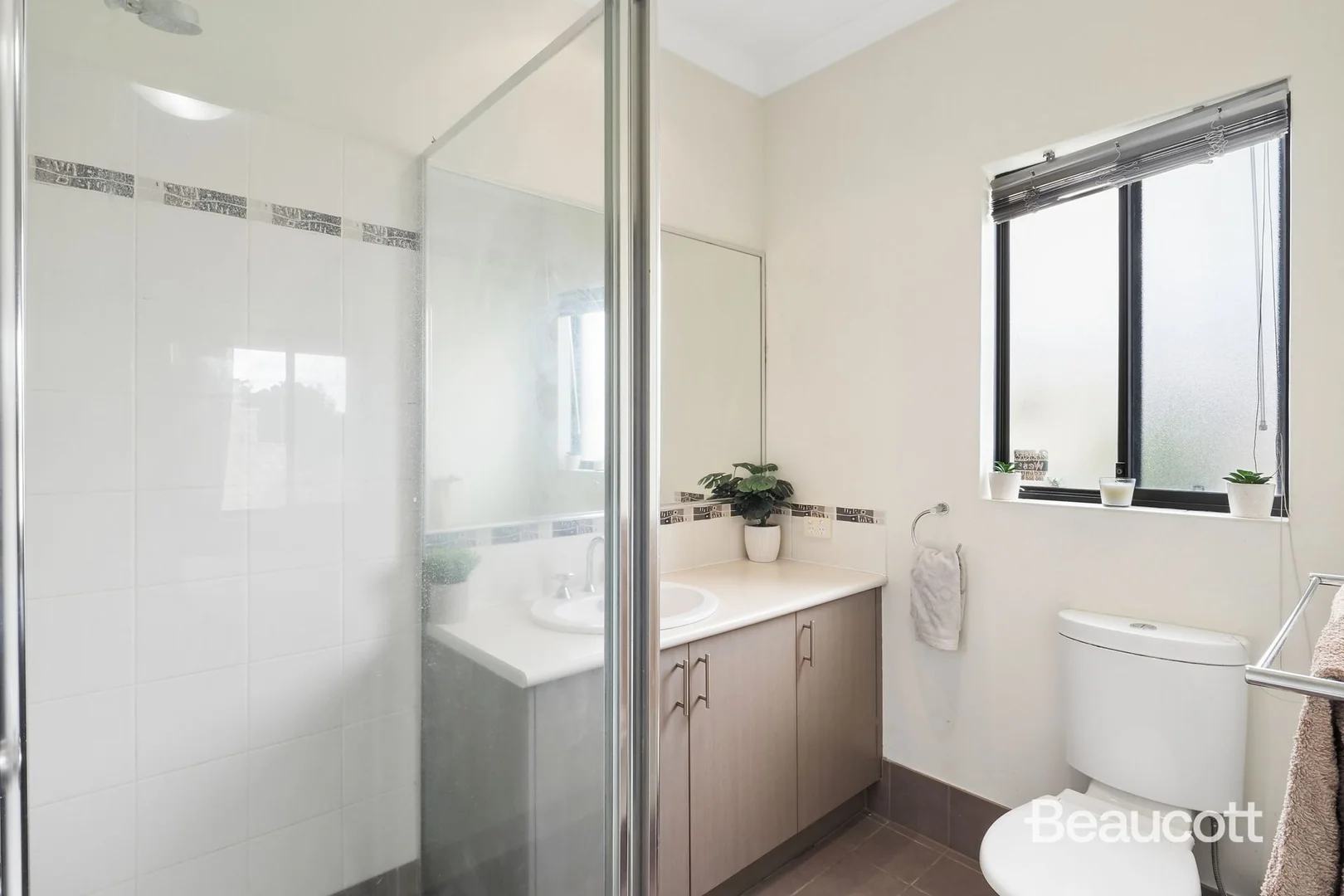 Additional image 12 of 2/7 Wyatt Road, Bayswater WA 6053