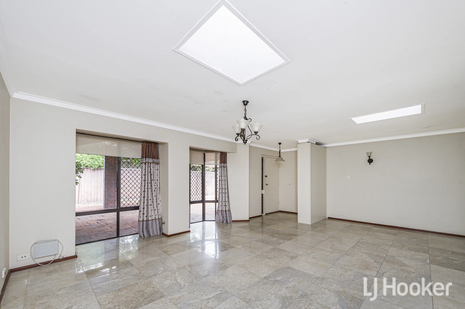 Additional image 2 of 2/61 Connelly Way, Booragoon WA 6154