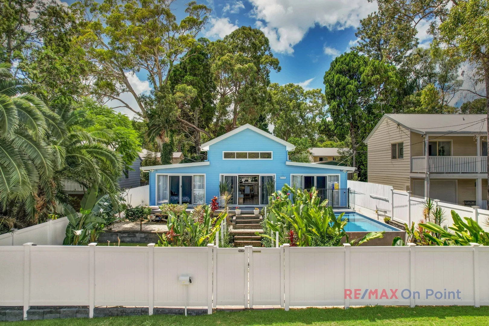 12 Merindah Street, Coochiemudlo Island QLD 4184
