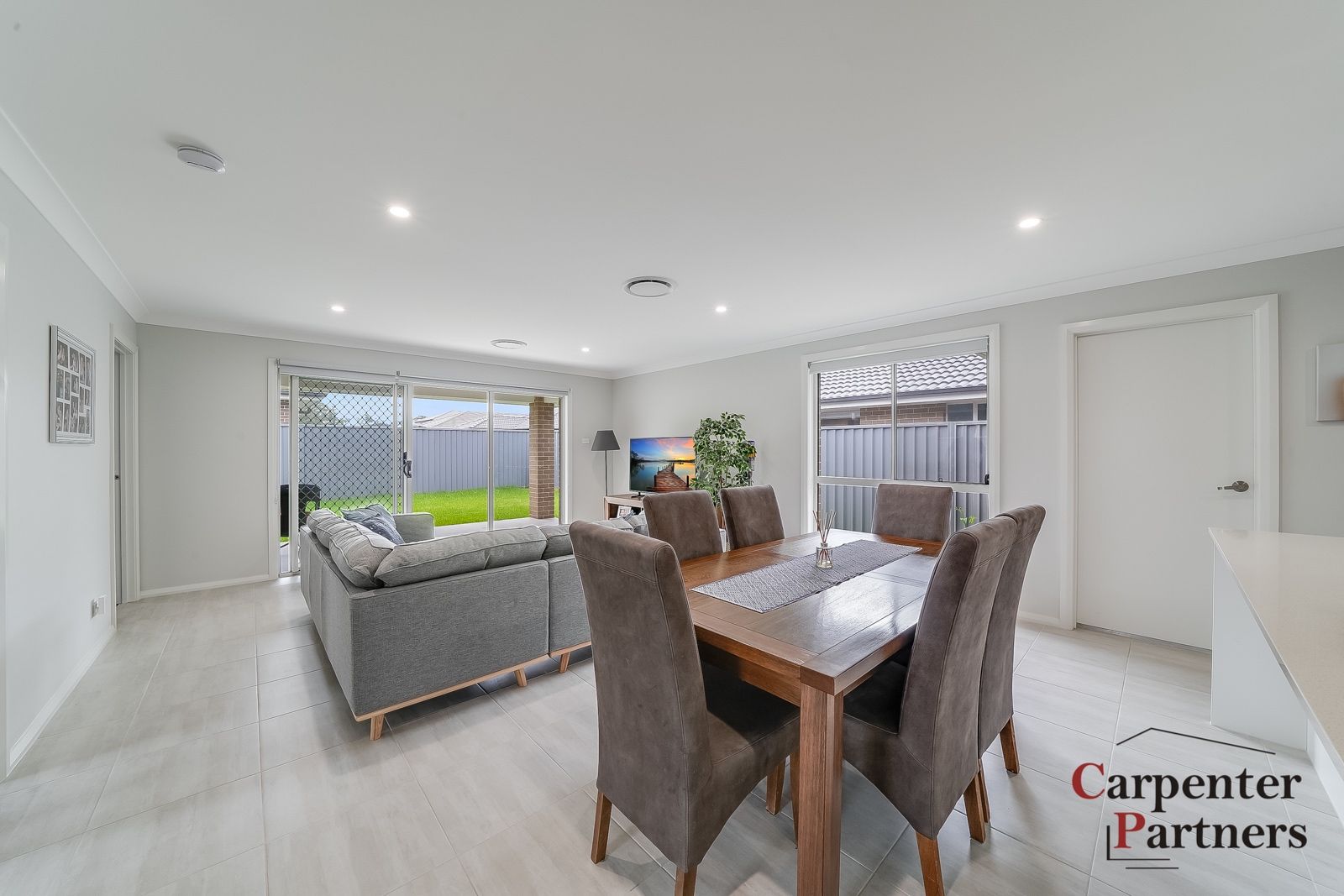 278 Thirlmere Way, Thirlmere NSW 2572, Image 1