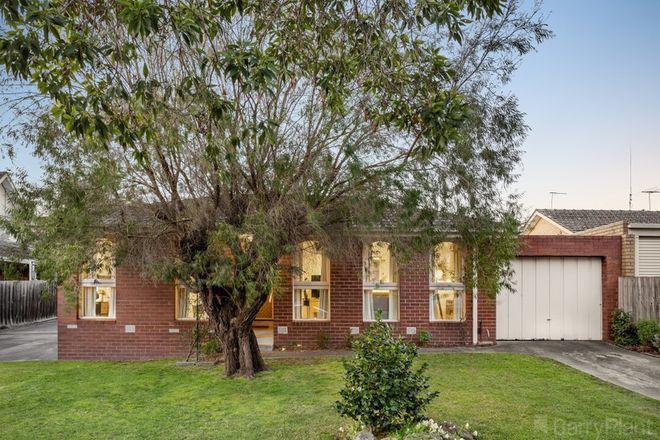 Picture of 1/68 Medway Street, BOX HILL NORTH VIC 3129