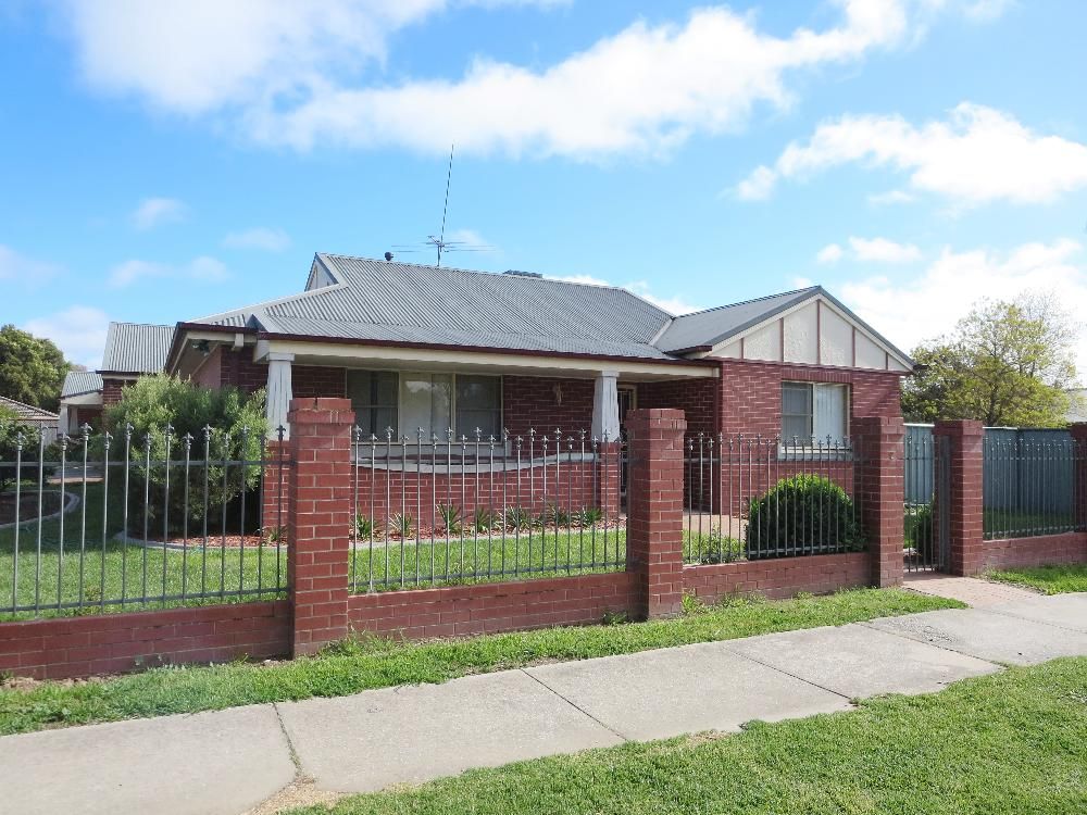 2/108 Adams Street, JINDERA NSW 2642, Image 1