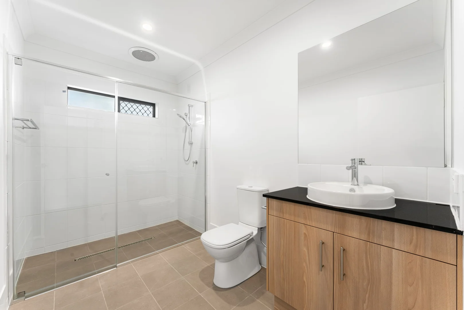 Additional image 5 of 2/1 Woodside Road, Jimboomba QLD 4280