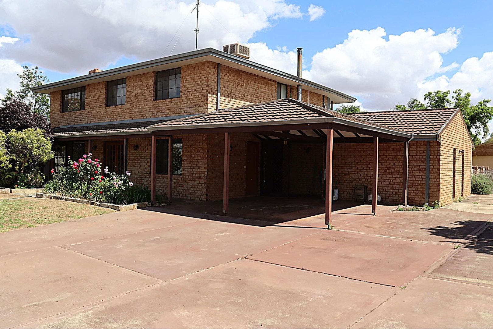 28 Wandoo Crescent, Wongan Hills WA 6603, Image 1