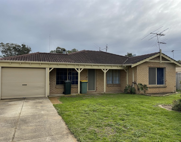 4 Lydia Place, Greenfields WA 6210