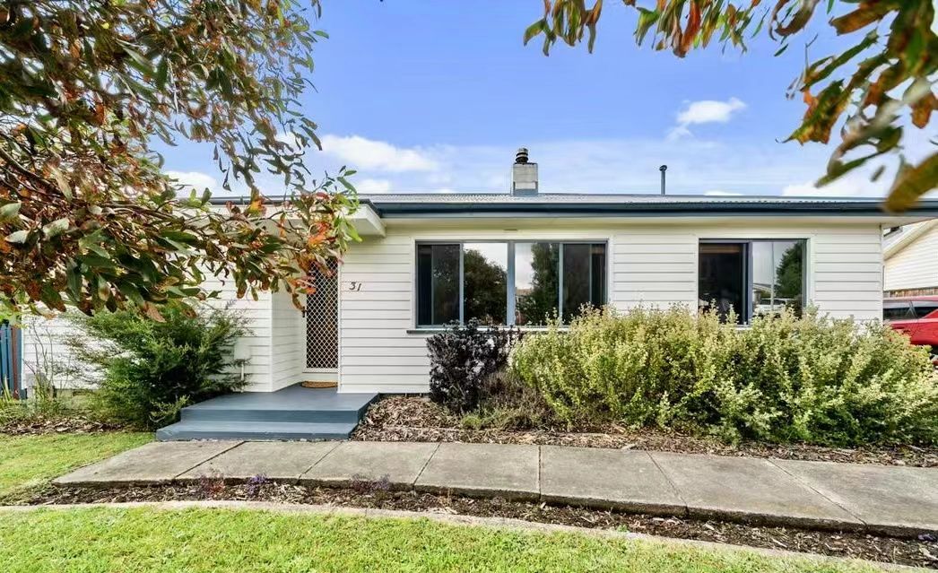 31 Norman Circle, Glenorchy Property History & Address Research Domain