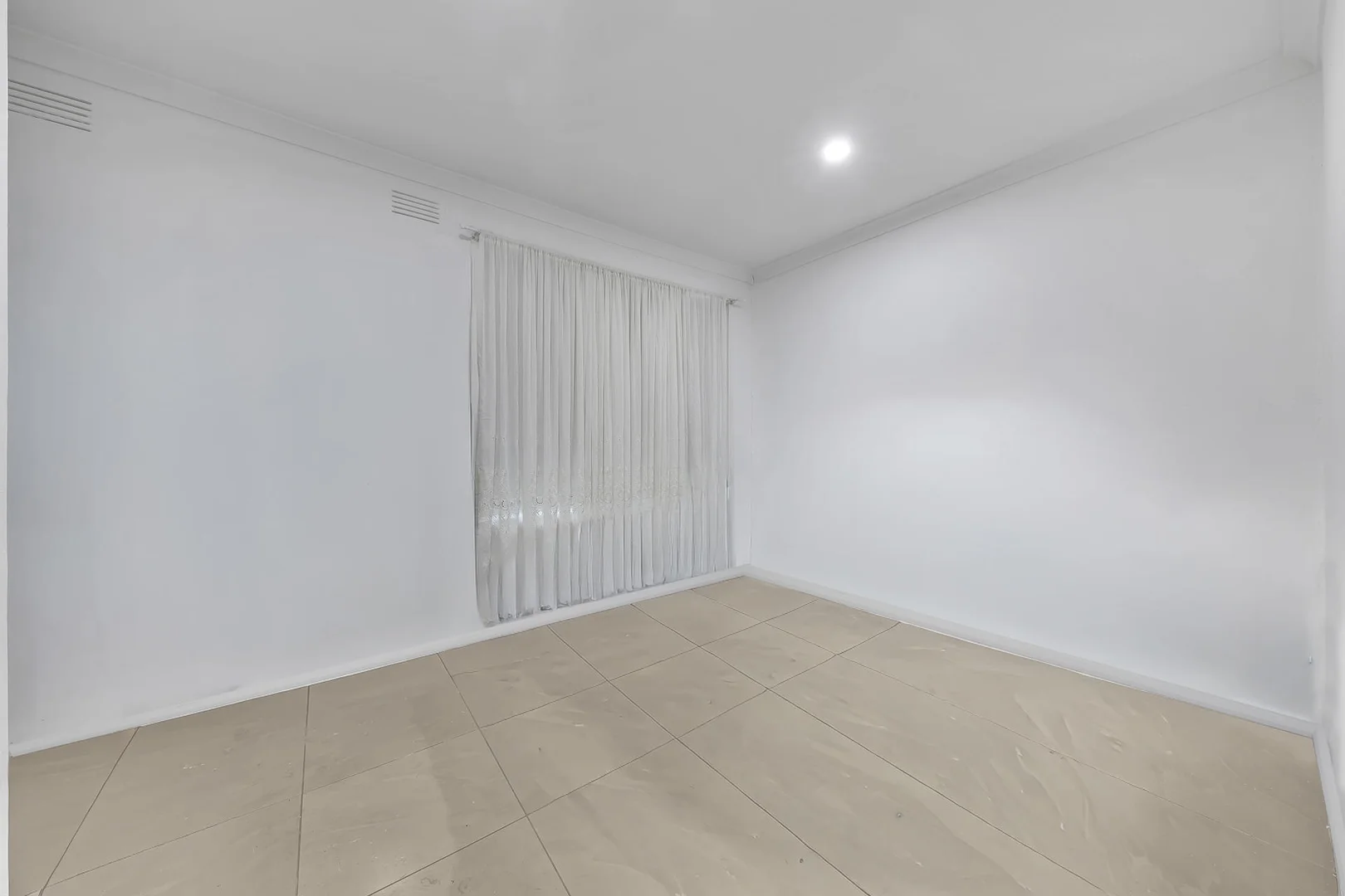 Additional image 5 of 4/16 King Street, Dallas VIC 3047