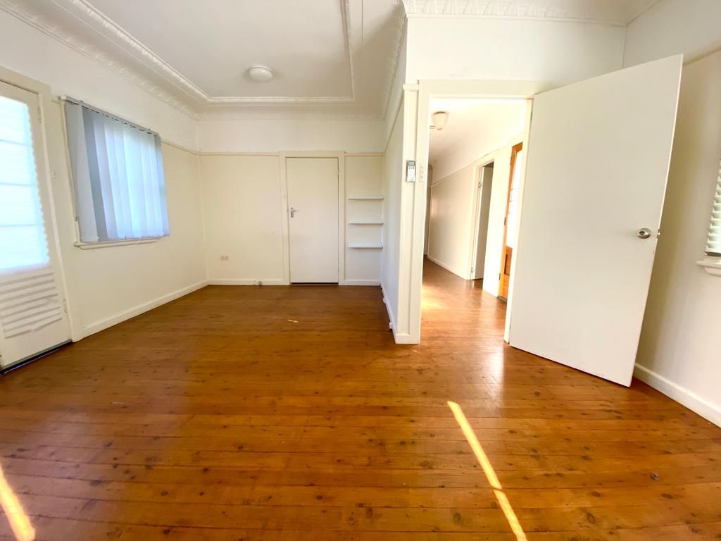 130 Meadows Road, Mount Pritchard NSW 2170 House For Rent 520 Domain