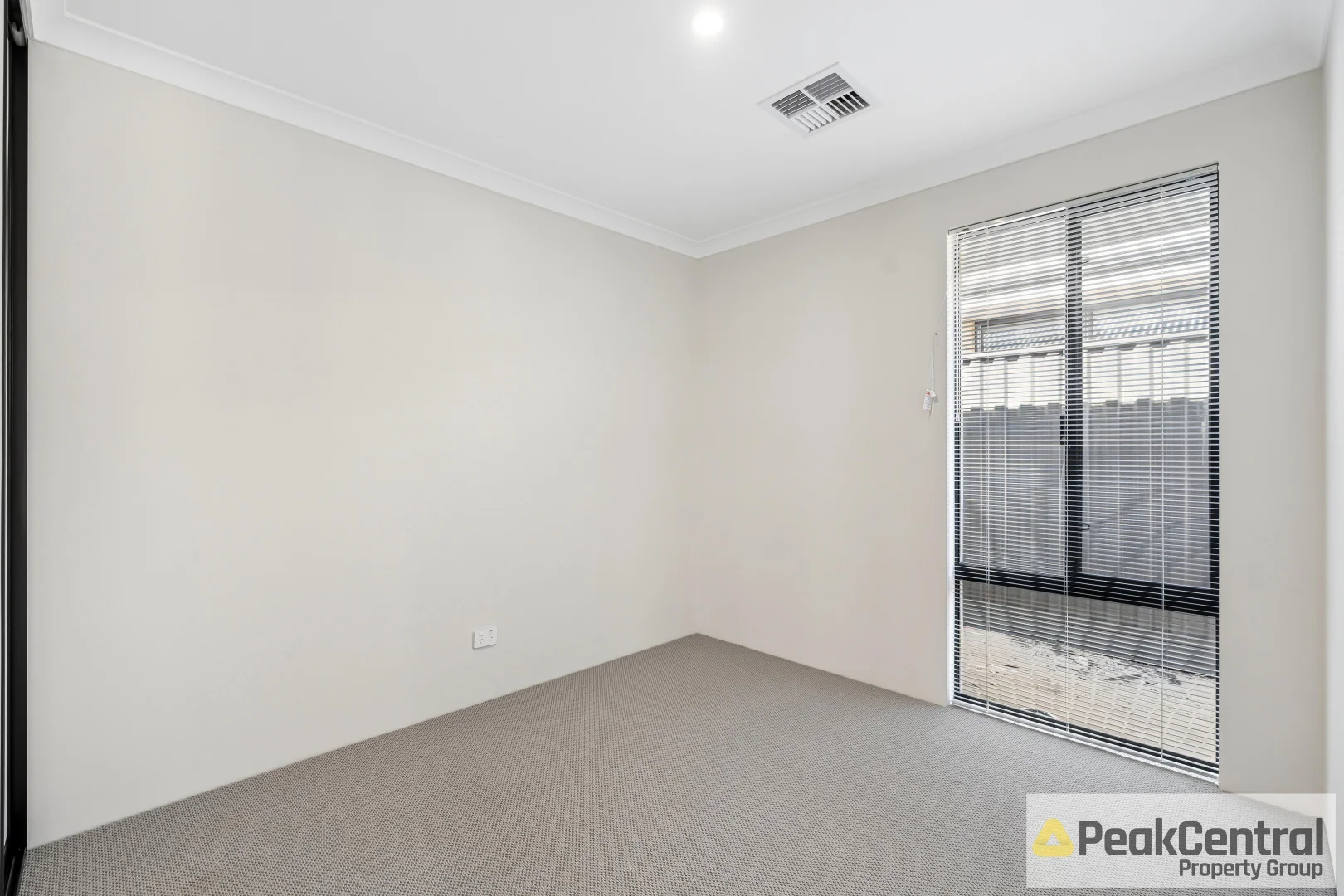 Additional image 11 of 4 Magpie Place, Eglinton WA 6034