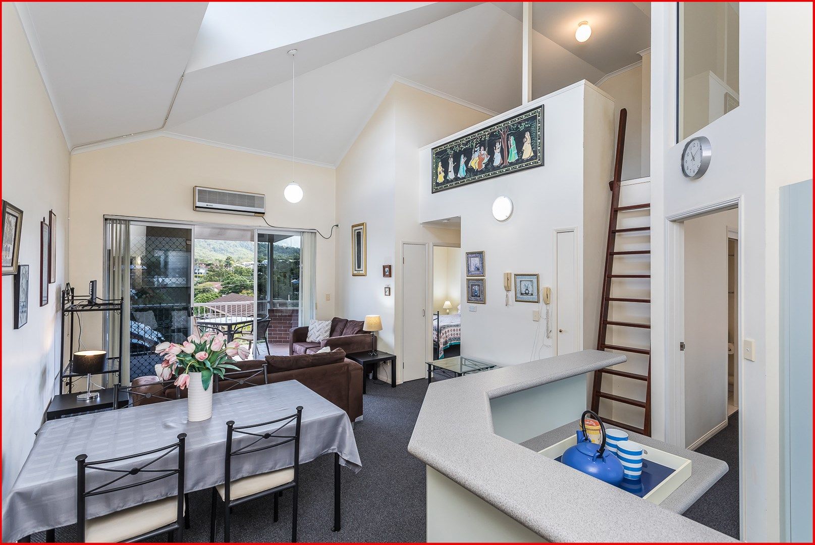 17/22 Prince Street, Indooroopilly QLD 4068, Image 2