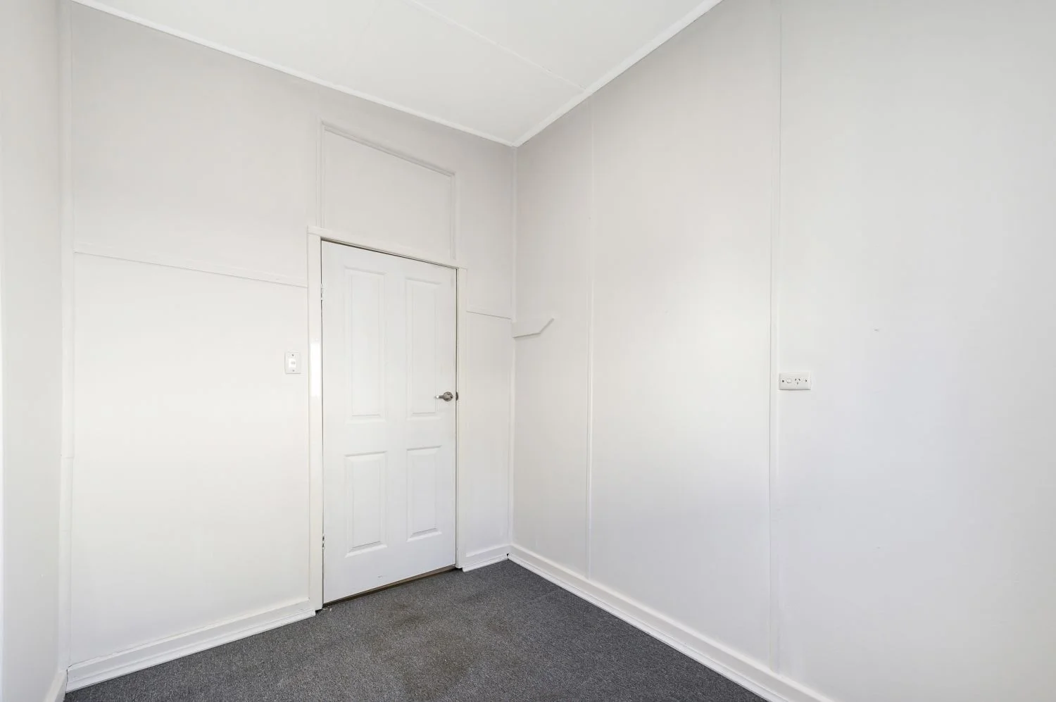 Additional image 13 of 6 Fifth Road, Armadale WA 6112