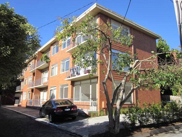 1 bedrooms Apartment / Unit / Flat in 7/36 Denbigh Road ARMADALE VIC, 3143
