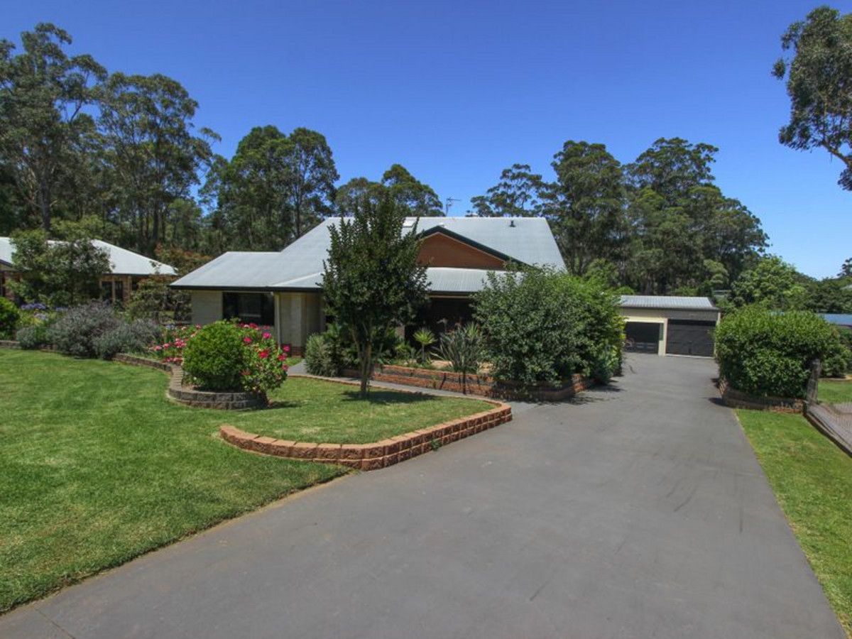 4 bedrooms House in 5 Flinders Street CABARLAH QLD, 4352