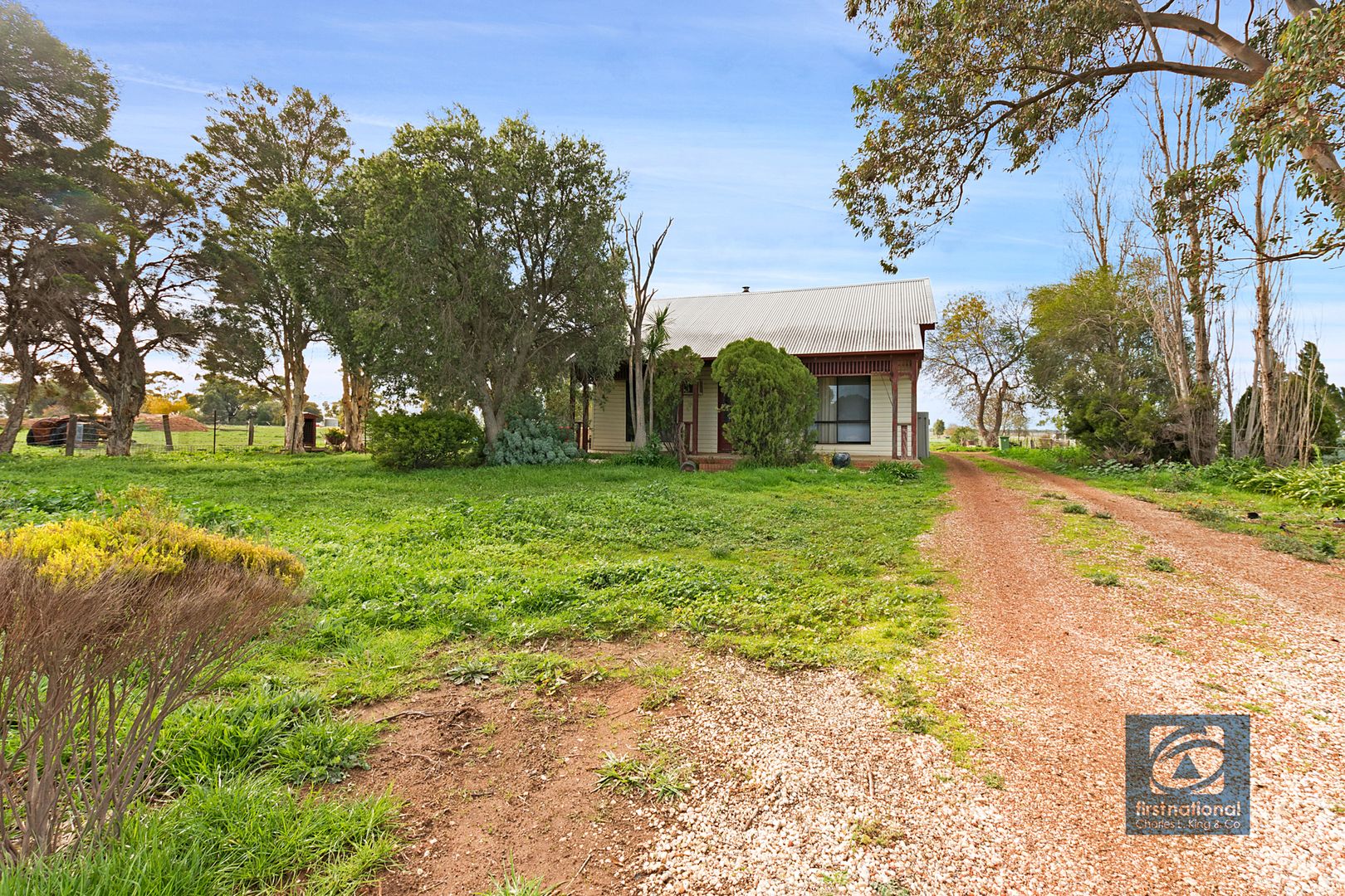 1107 Simmie Road, Echuca VIC 3564, Image 2