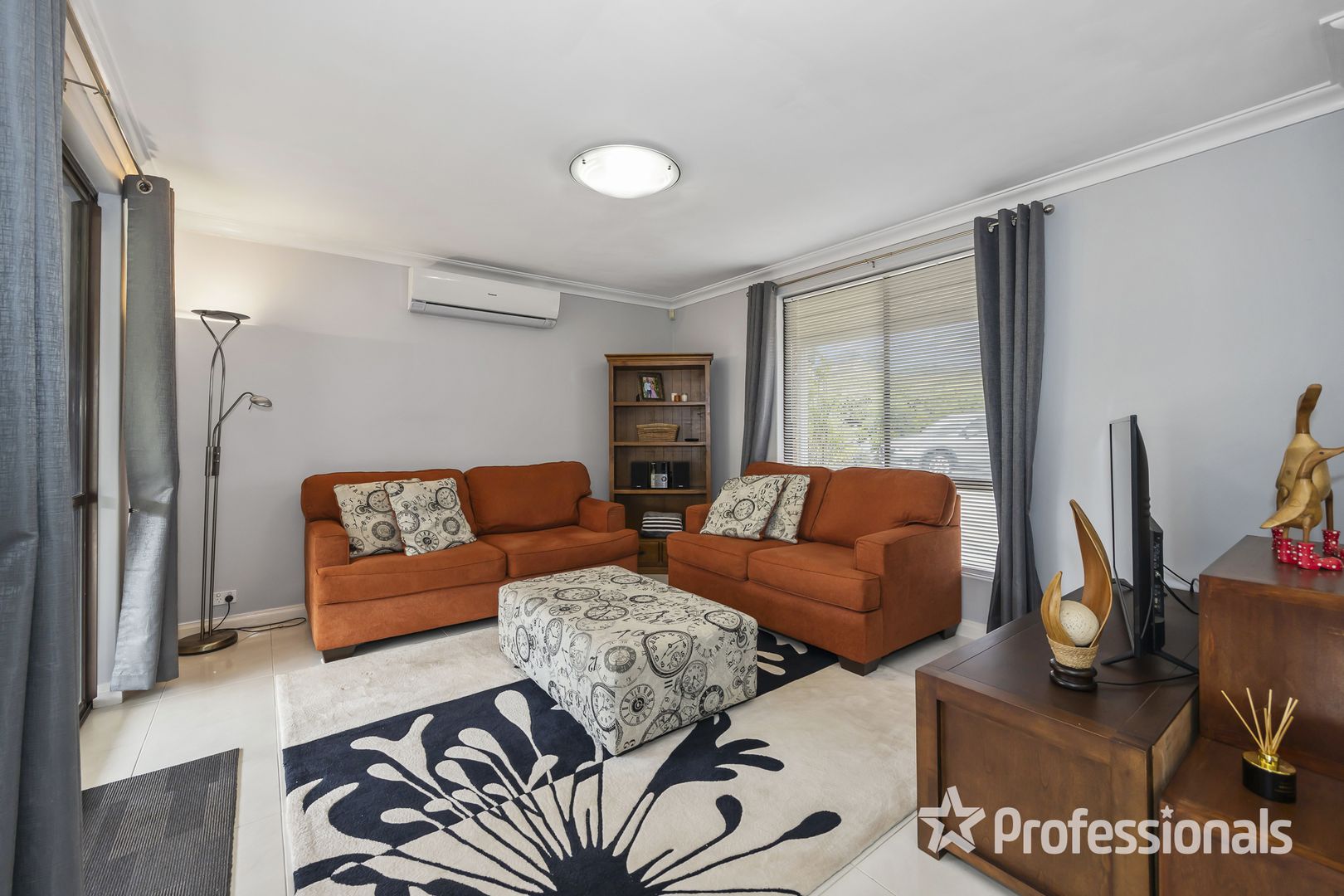 17A Shepway Place, Marangaroo WA 6064, Image 2