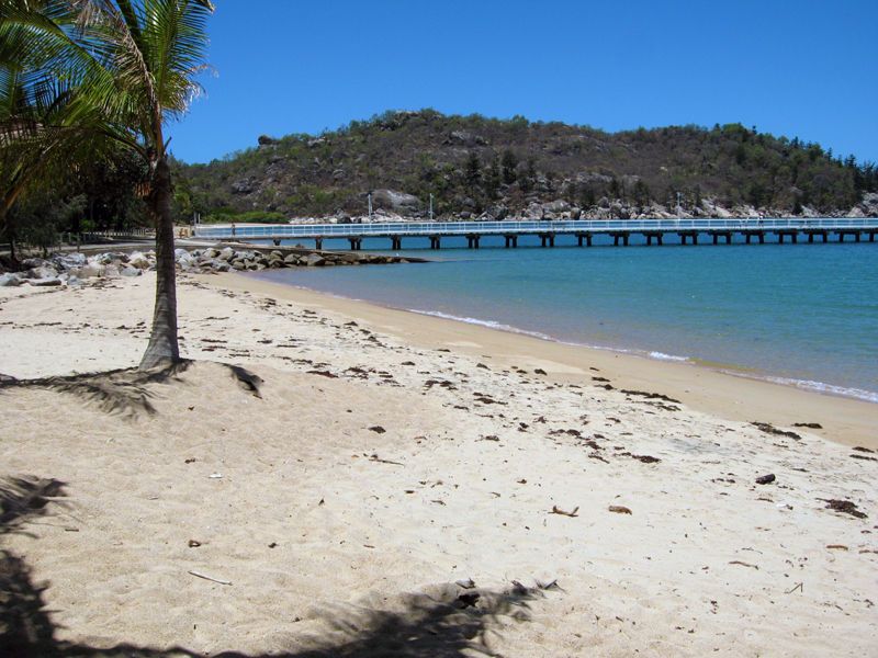 4/1 Picnic Street "Nobby Headland", Picnic Bay QLD 4819, Image 1