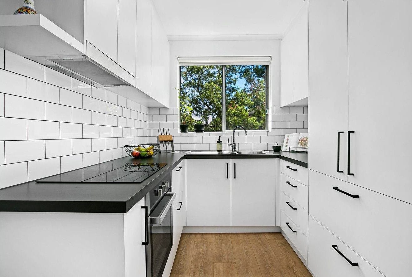 2 bedrooms Apartment / Unit / Flat in 17/24-30 Wharf Road GLADESVILLE NSW, 2111
