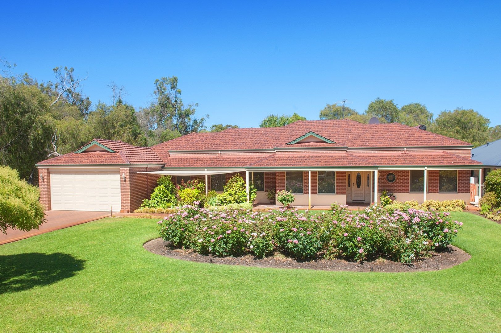 18 Angus Close, Bovell WA 6280, Image 0