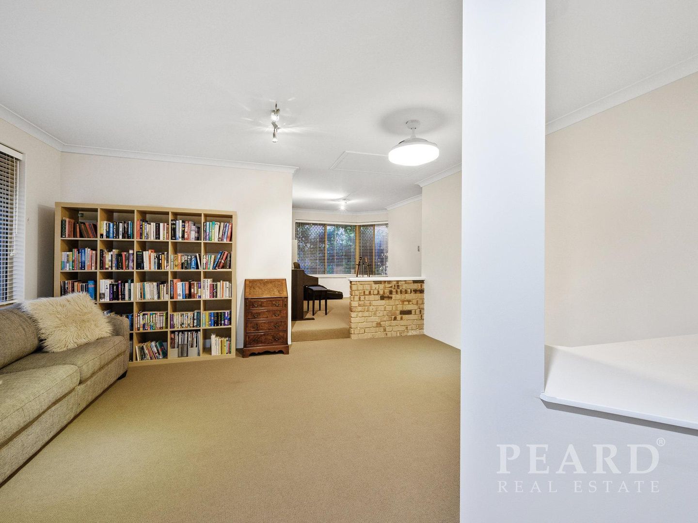 6 Tyrrell Court, Edgewater WA 6027, Image 2