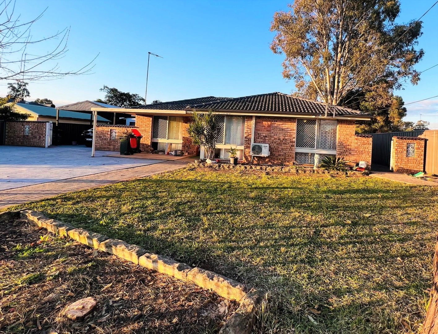 21 Willyama St, Dharruk NSW 2770 House For Rent Domain