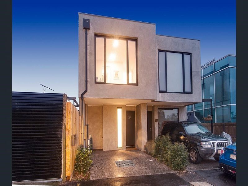 2 bedrooms Townhouse in 36A Lily Street SEDDON VIC, 3011