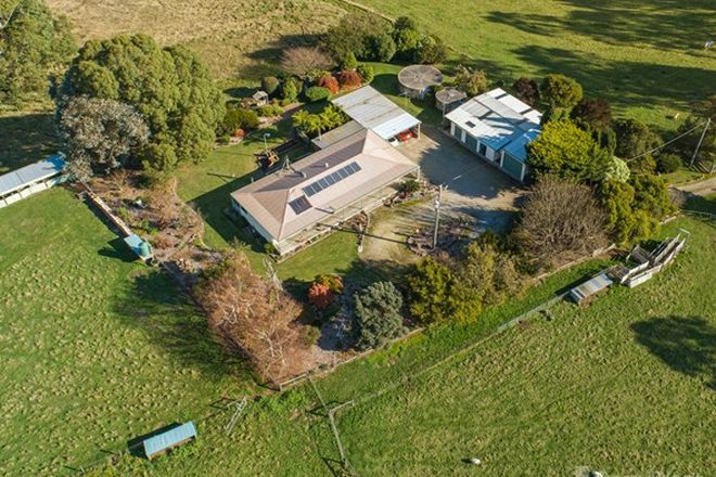 Picture of 142 Weirs Road, NARRACAN VIC 3824