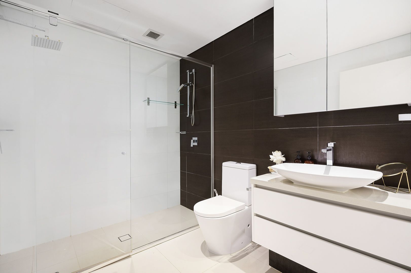 1 bedrooms Apartment / Unit / Flat in C06/544 Mowbray Road West LANE COVE NORTH NSW, 2066