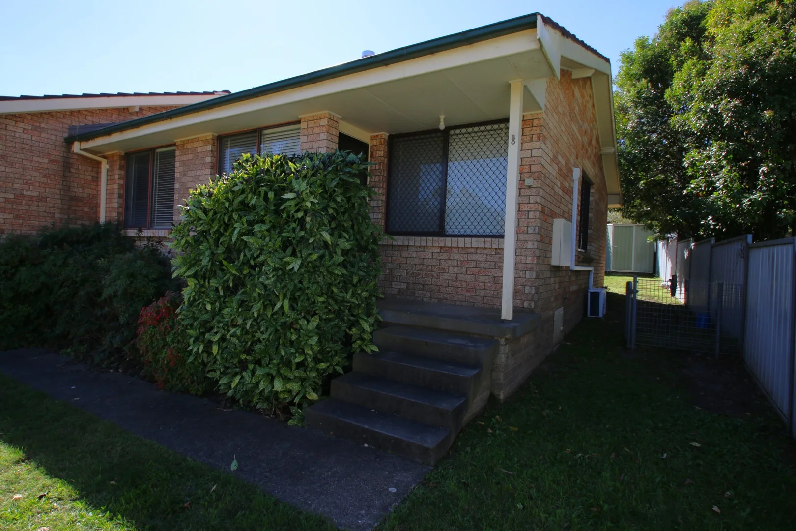 8/13 Anzac Place, Orange NSW 2800