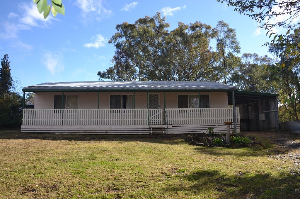 3 bedrooms House in 14 Medhurst Road INVERELL NSW, 2360