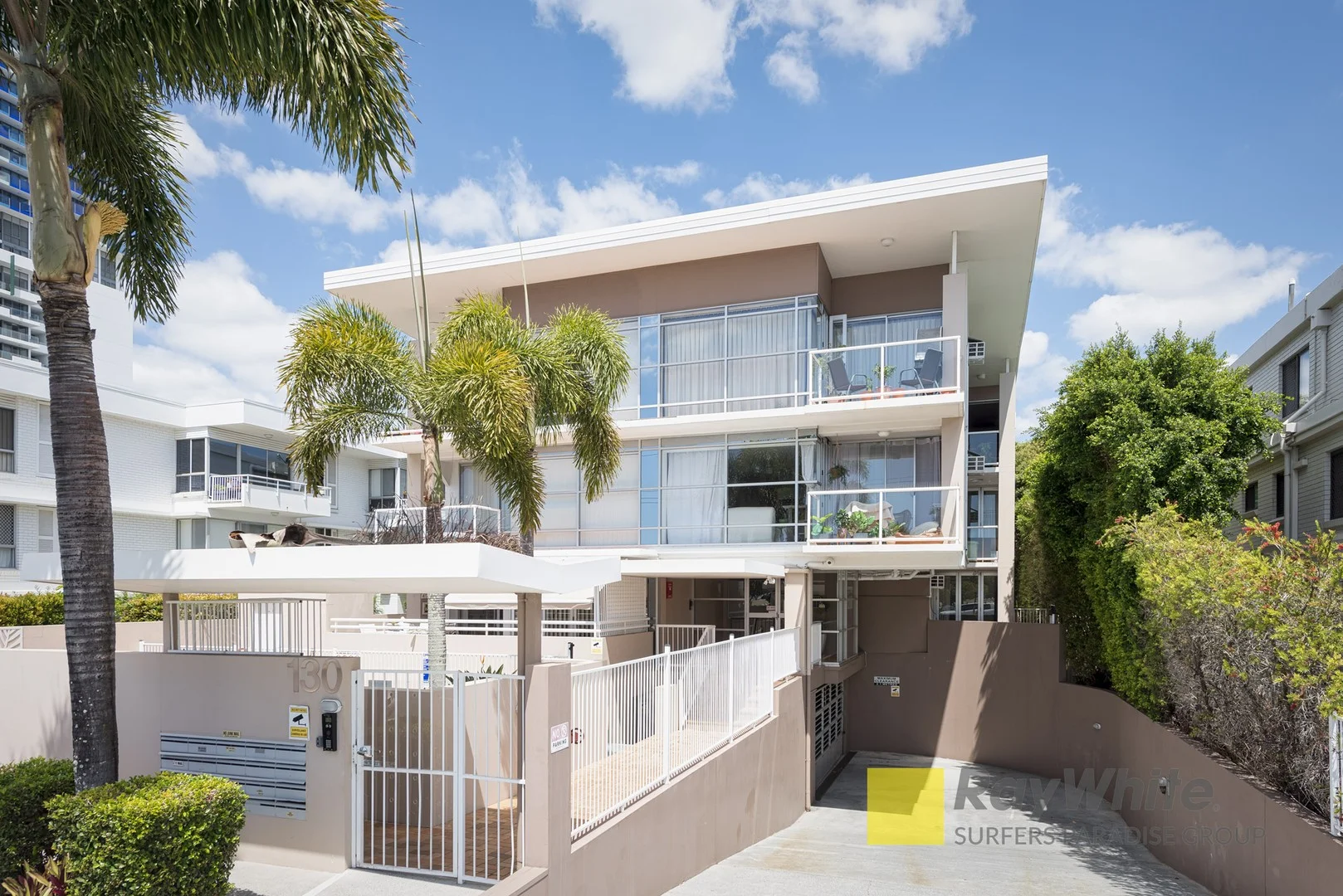 2/130 Marine Parade, Southport QLD 4215