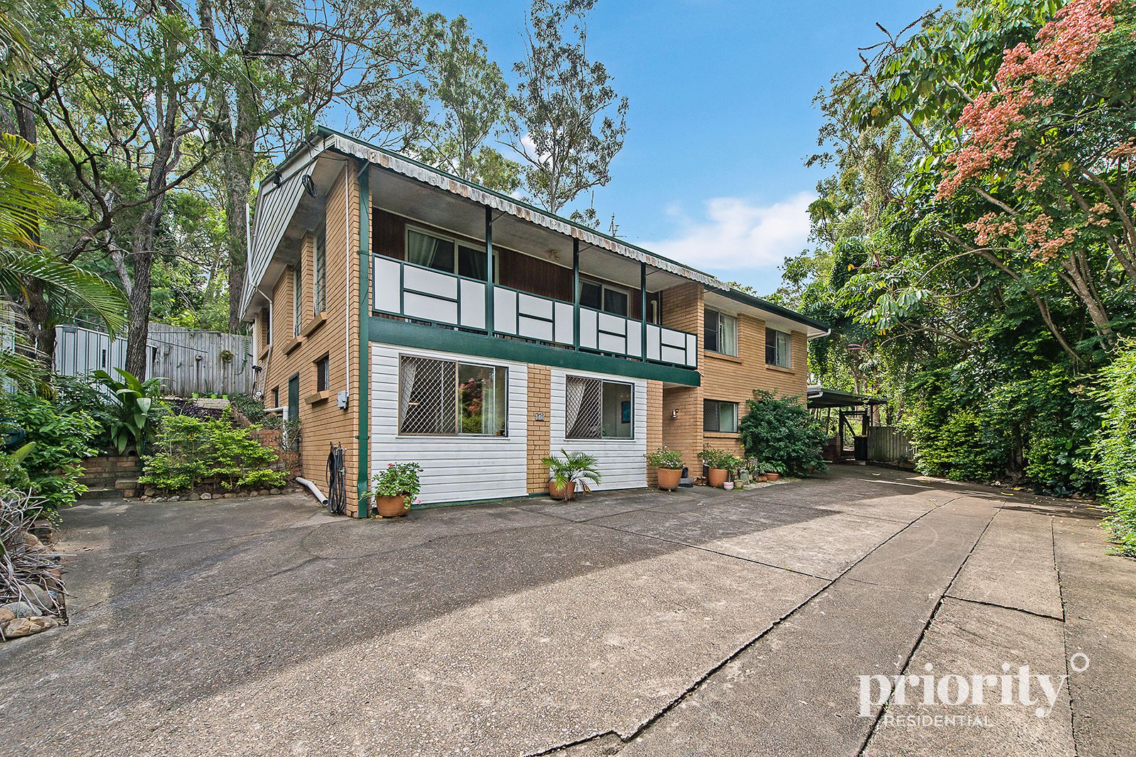 3 bedrooms House in 1 Fallbrook Street KENMORE QLD, 4069