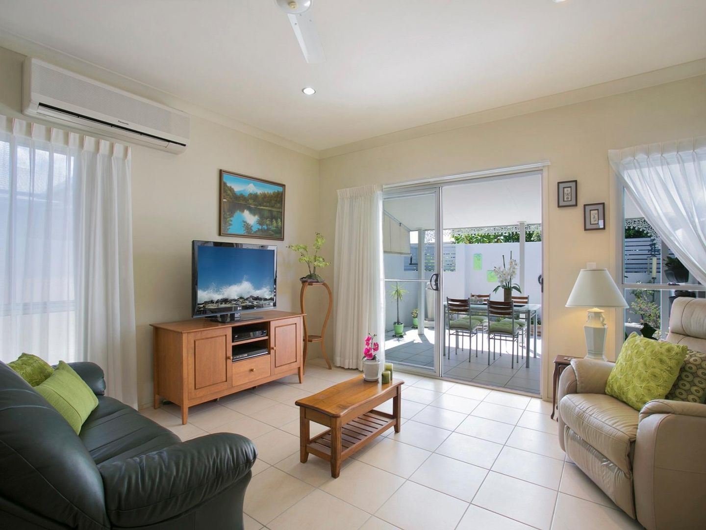 155/2 Grand Parade, Parrearra QLD 4575, Image 2