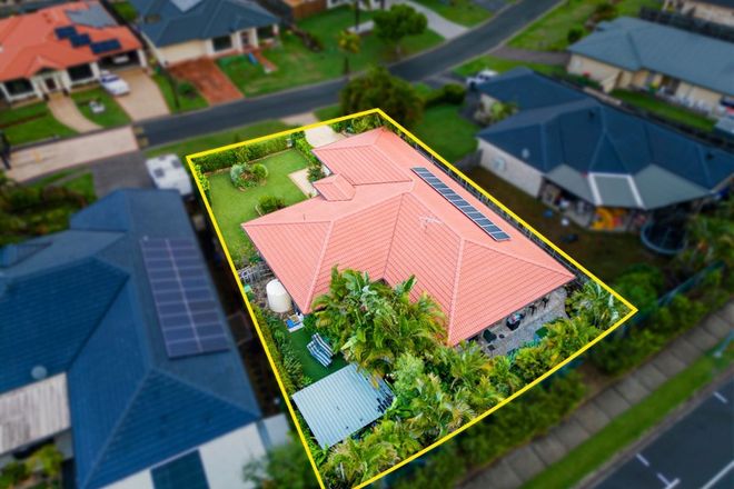 Picture of 2 Mountain View Crescent, MOUNT WARREN PARK QLD 4207