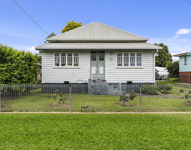 213 Ferry Street, Maryborough QLD 4650