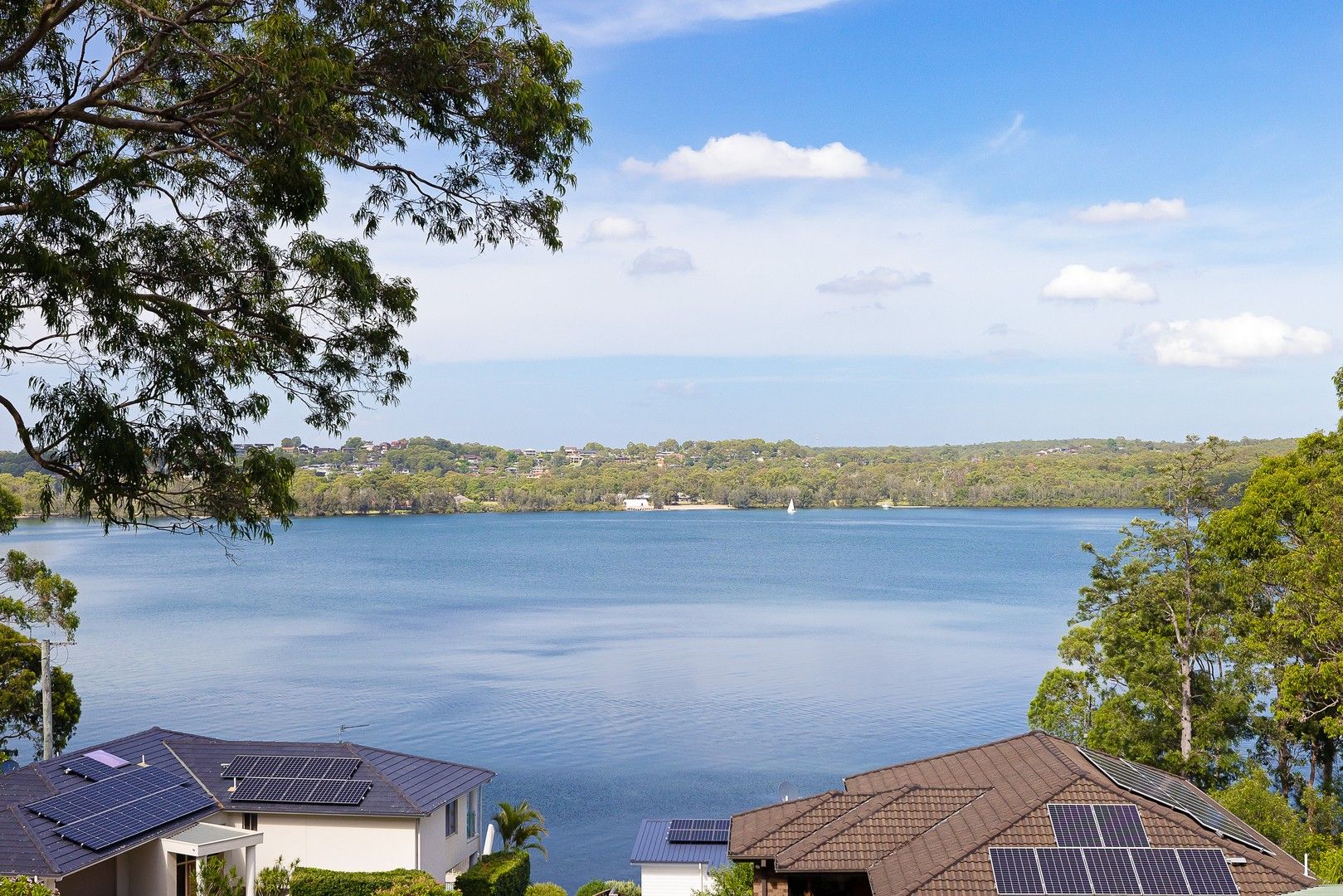 5 bedrooms House in 37A Coal Point Road COAL POINT NSW, 2283