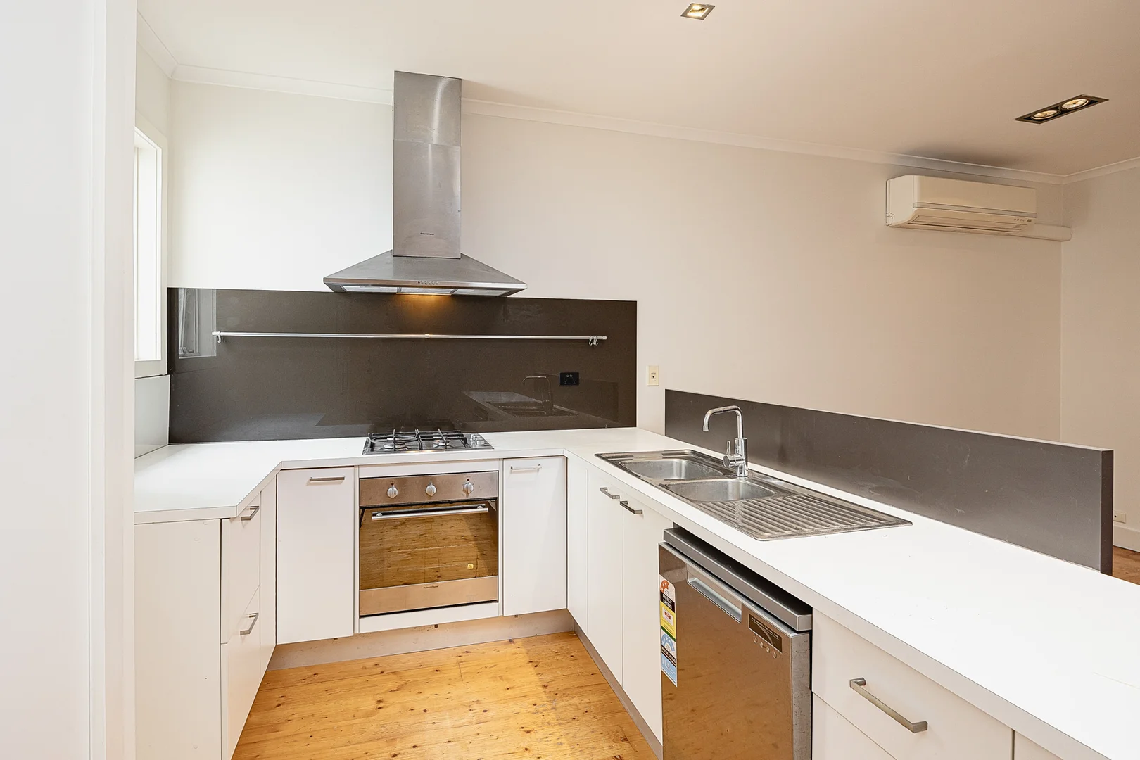 Additional image 2 of 47 Young Street, Fitzroy VIC 3065