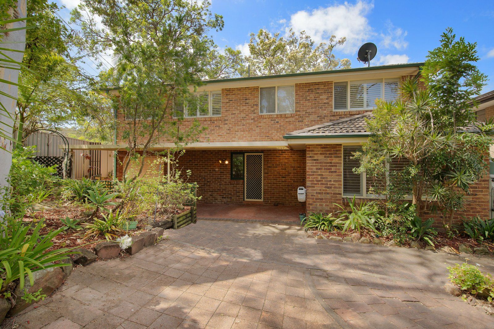 37 Lloyd Avenue, Chain Valley Bay NSW 2259, Image 0